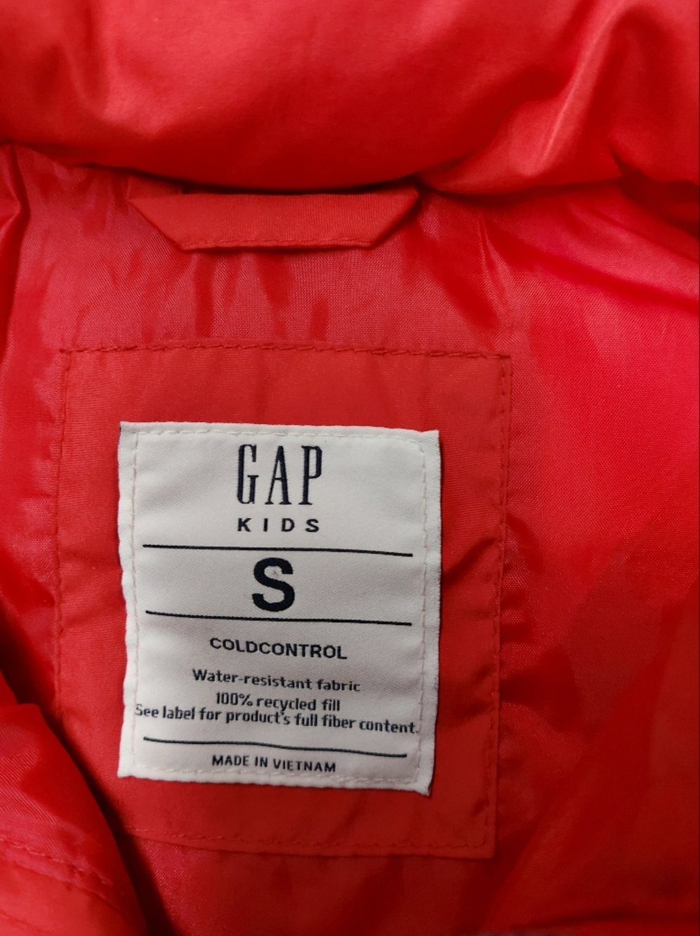 Kids GAP Red Quilted Vest - Picture 3 of 3